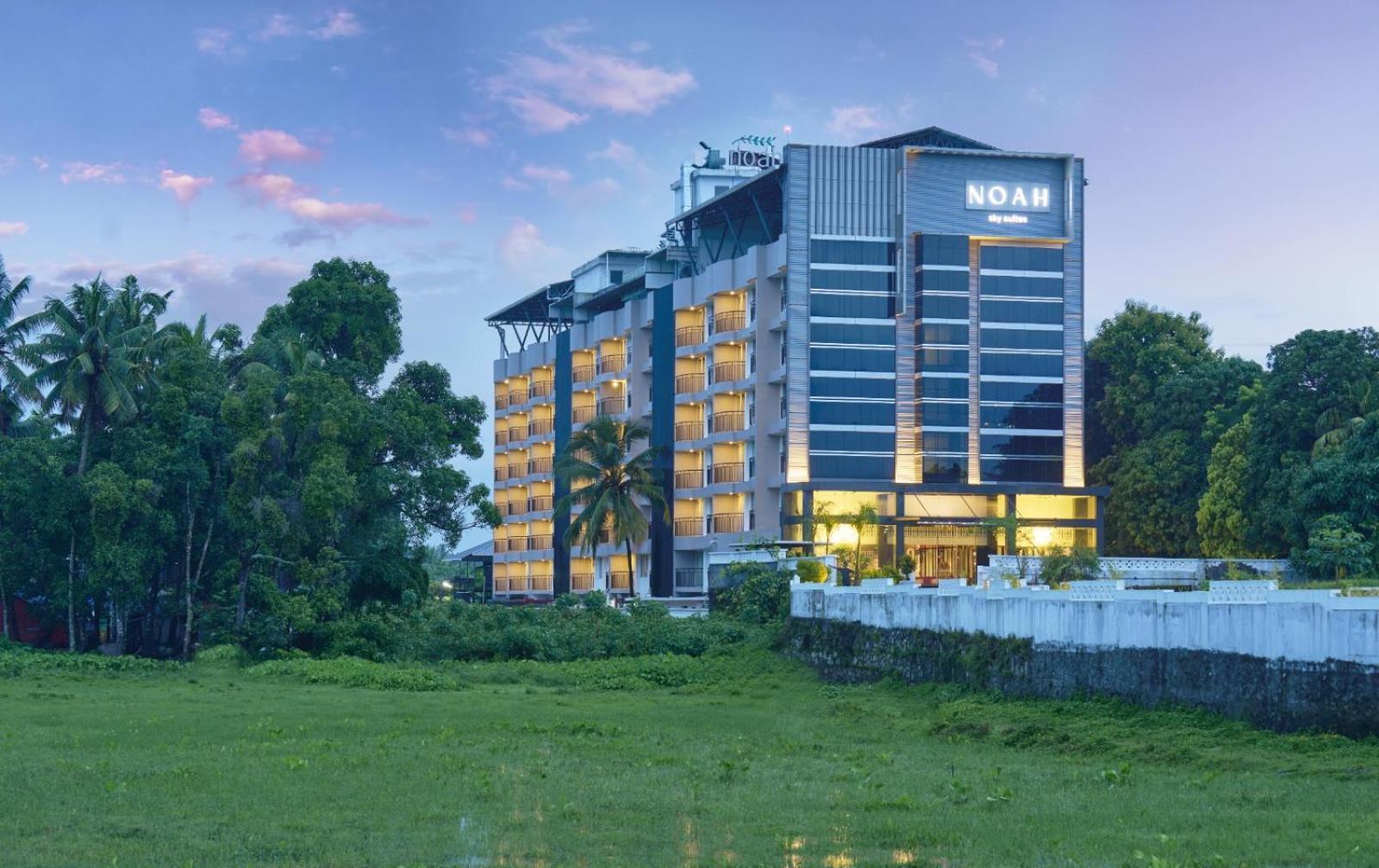 Noah Sky Suites Коччи Экстерьер фото